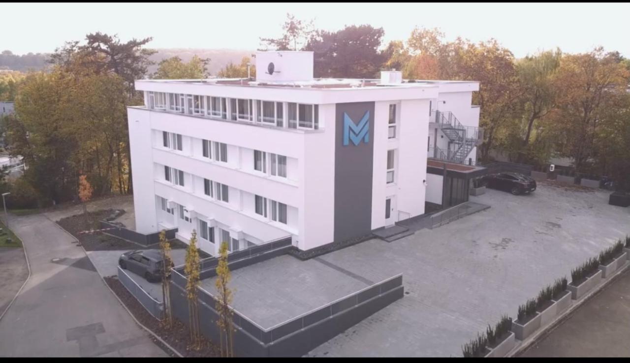 Melvi Hotel Goeppingen Luaran gambar